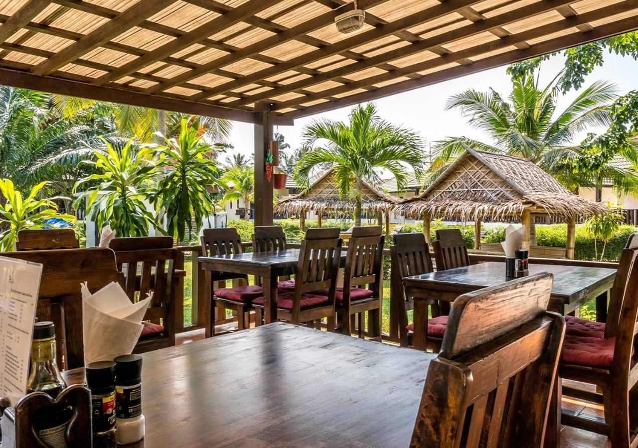 Phatcharee Resort Baan Tai Extérieur photo